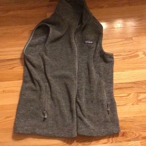 Patagonia Women’s large grey fleece vest